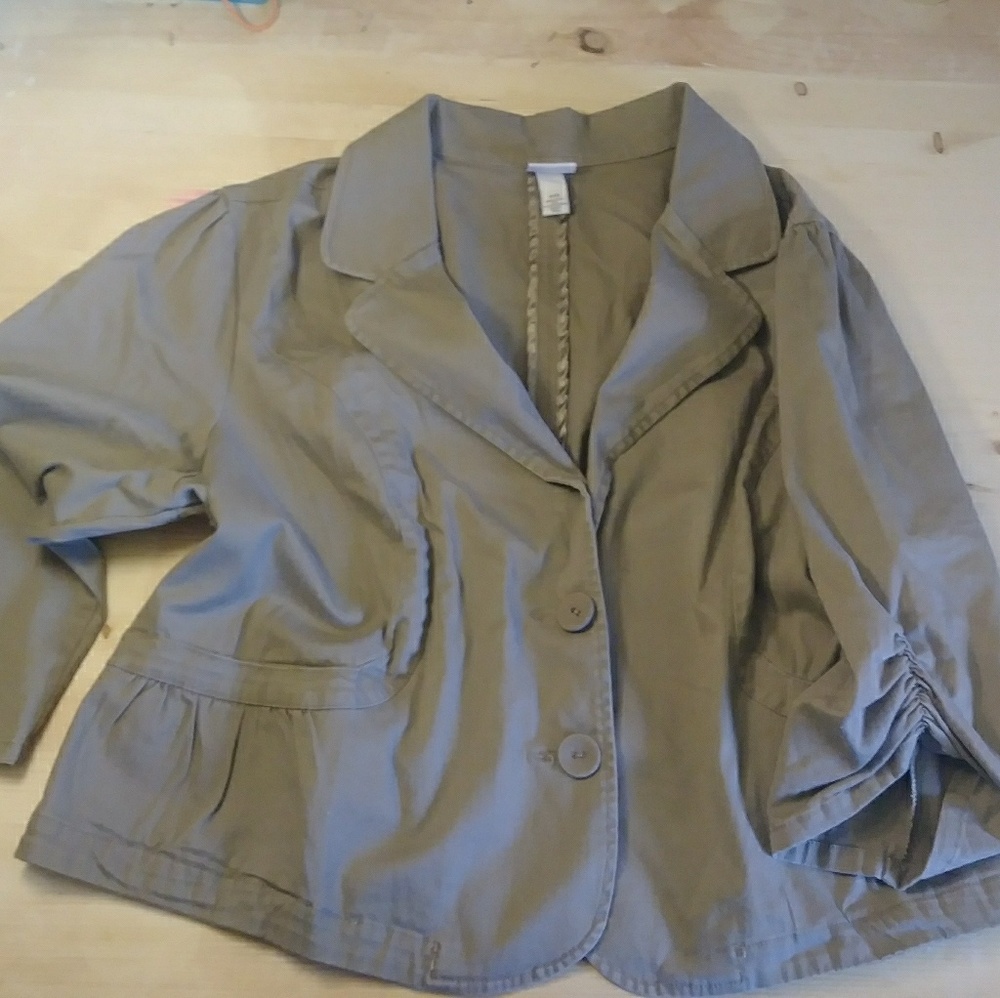 Khaki 2/3 gatherd sleeve light jacket